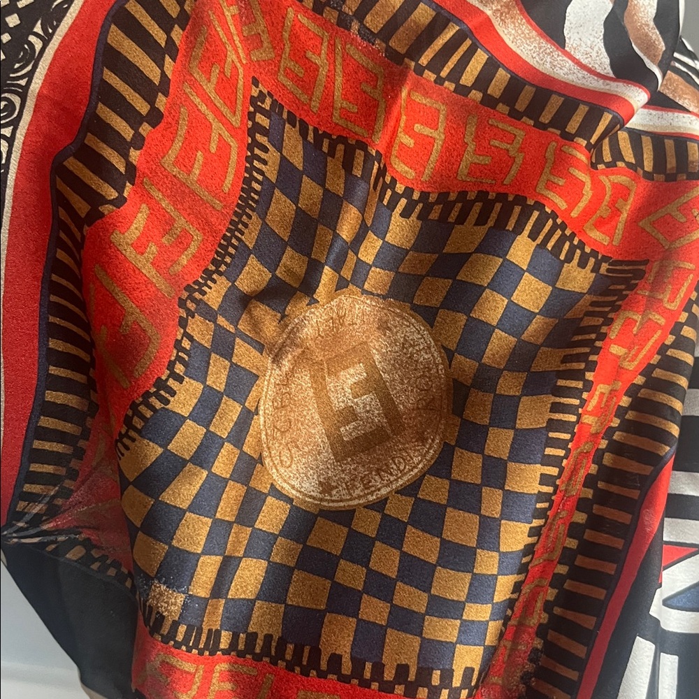 Fendi Silk Scarf Made in Italy - Picture 6 of 9